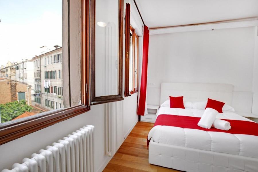 Fenix La Boheme Apartment Veneţia Exterior foto